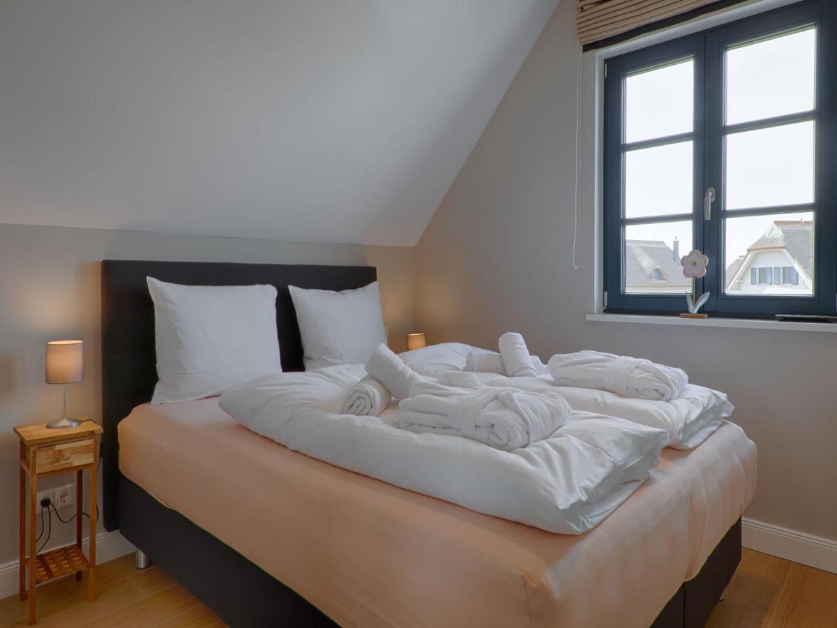 Reetland Am Meer - Premium Reetdachvilla Mit 3 Schlafzimmern, Sauna Und Kamin F27 Dranske Exterior foto